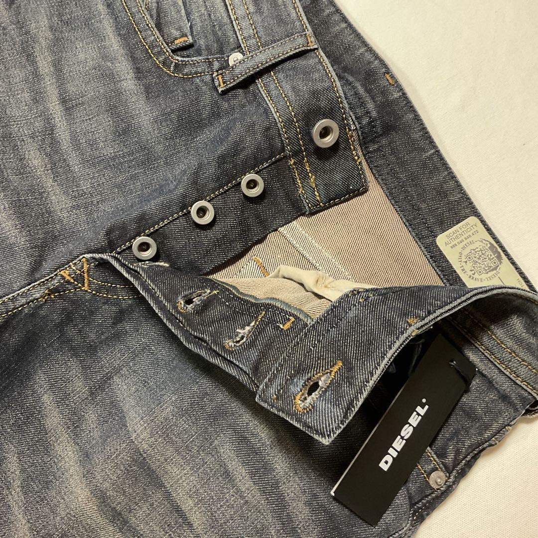ディーゼル　ジーンズ　4824　サイズ28　新品　00SDHB BUSTER ボ