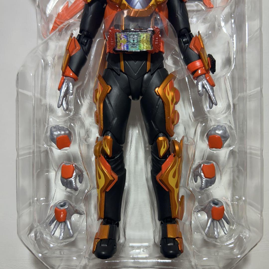 仮面ライダーガッチャードデイブレイク shフィギュアーツ