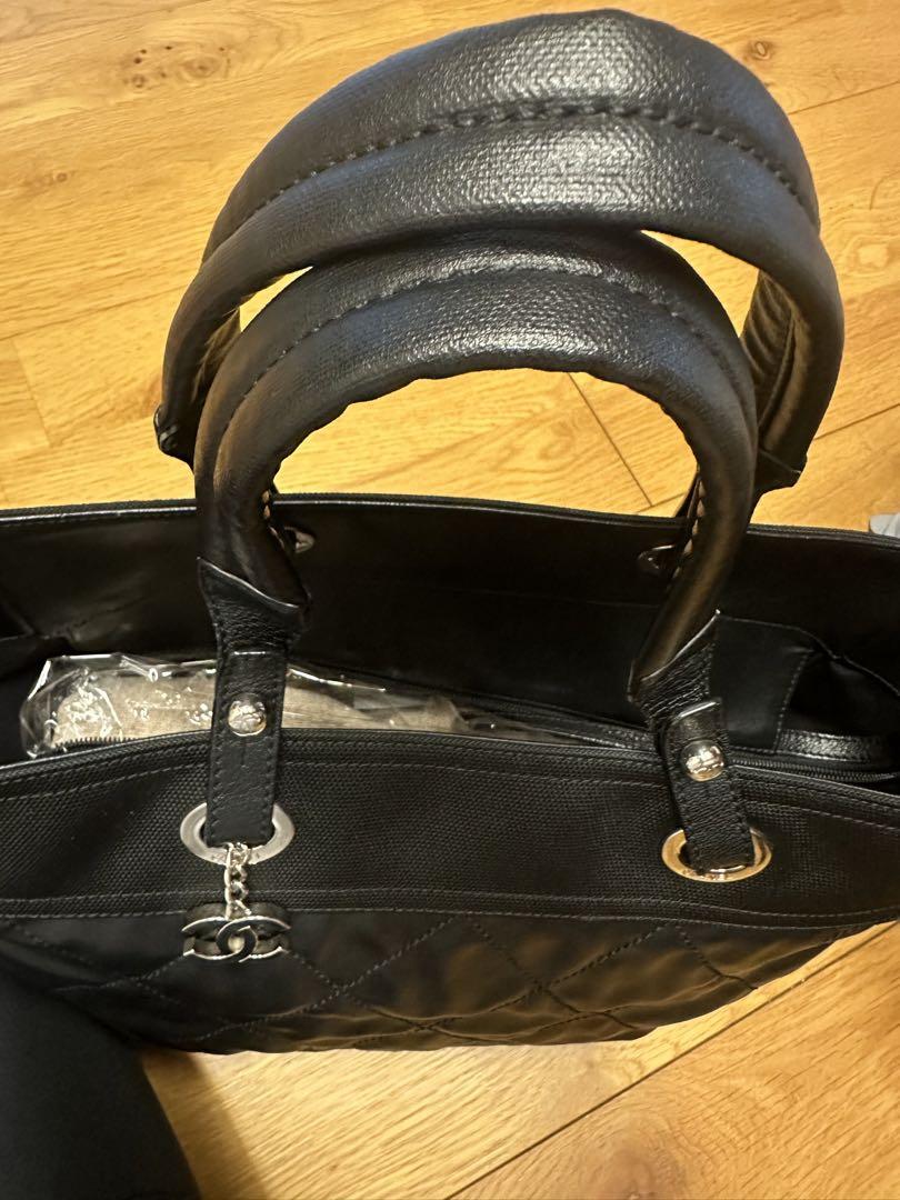 美品✨CHANEL パリビアリッツ　トートバッグ