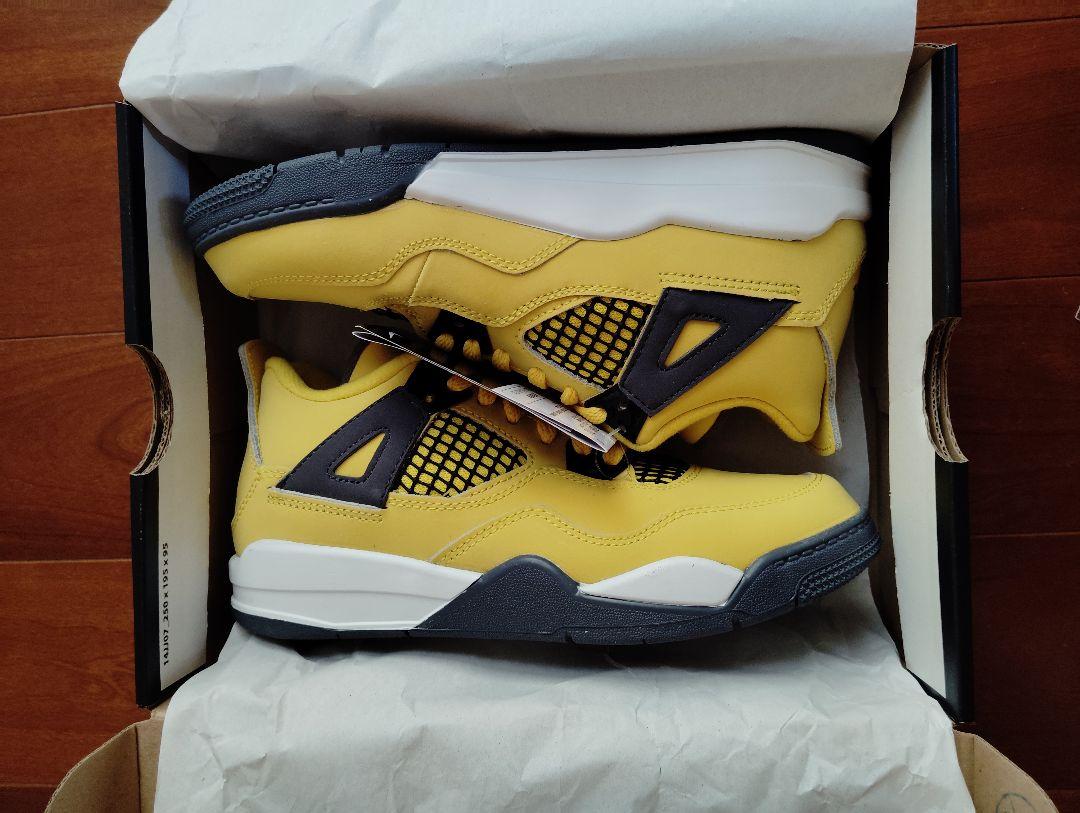 新品未使用　2021年製　JORDAN4 　イエロー　21cm