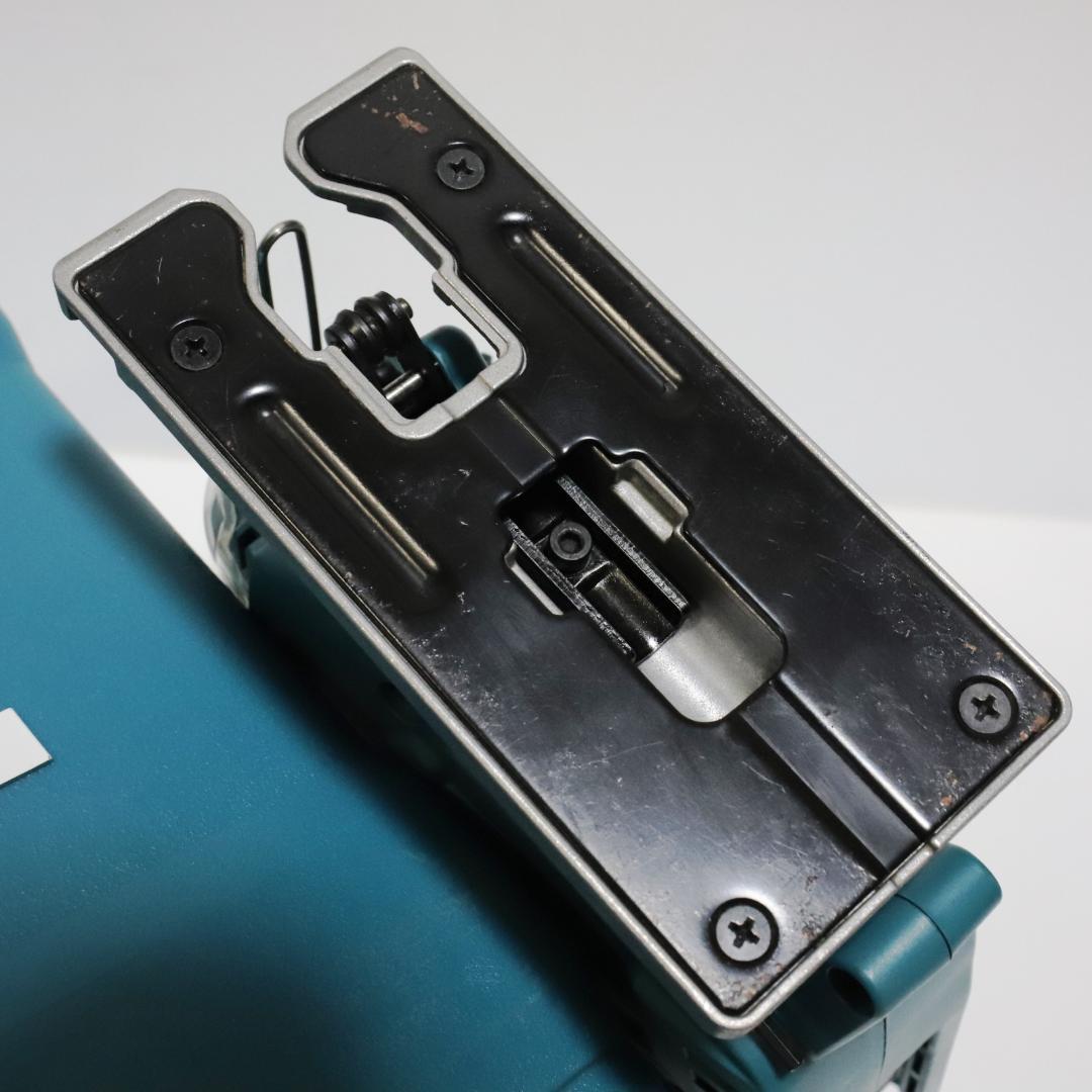 展示品 マキタ makita 10.8V 充電式ジグソー JV101DSH
