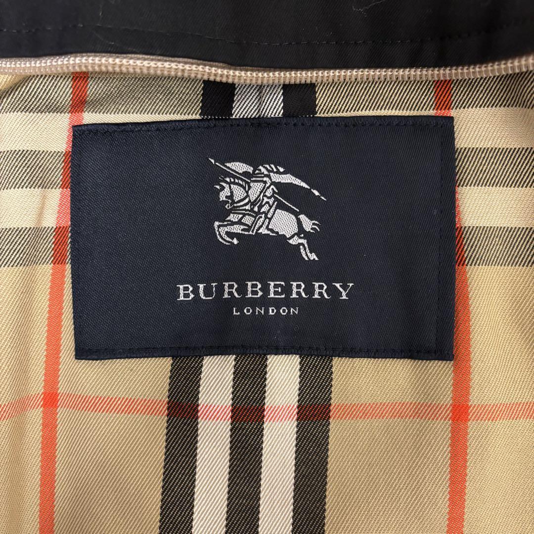 Burberry ブラック ステンカラーコート　トレンチコート　チェック裏地