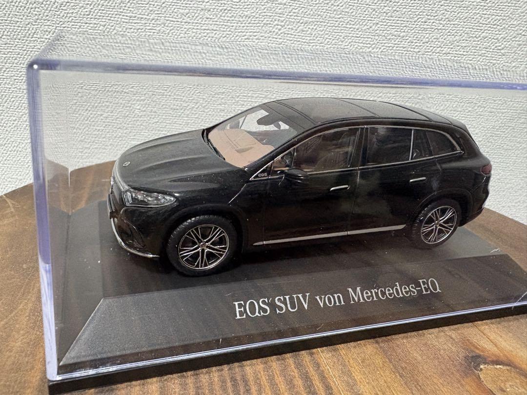 メルセデスベンツEQS SUV ミニカー