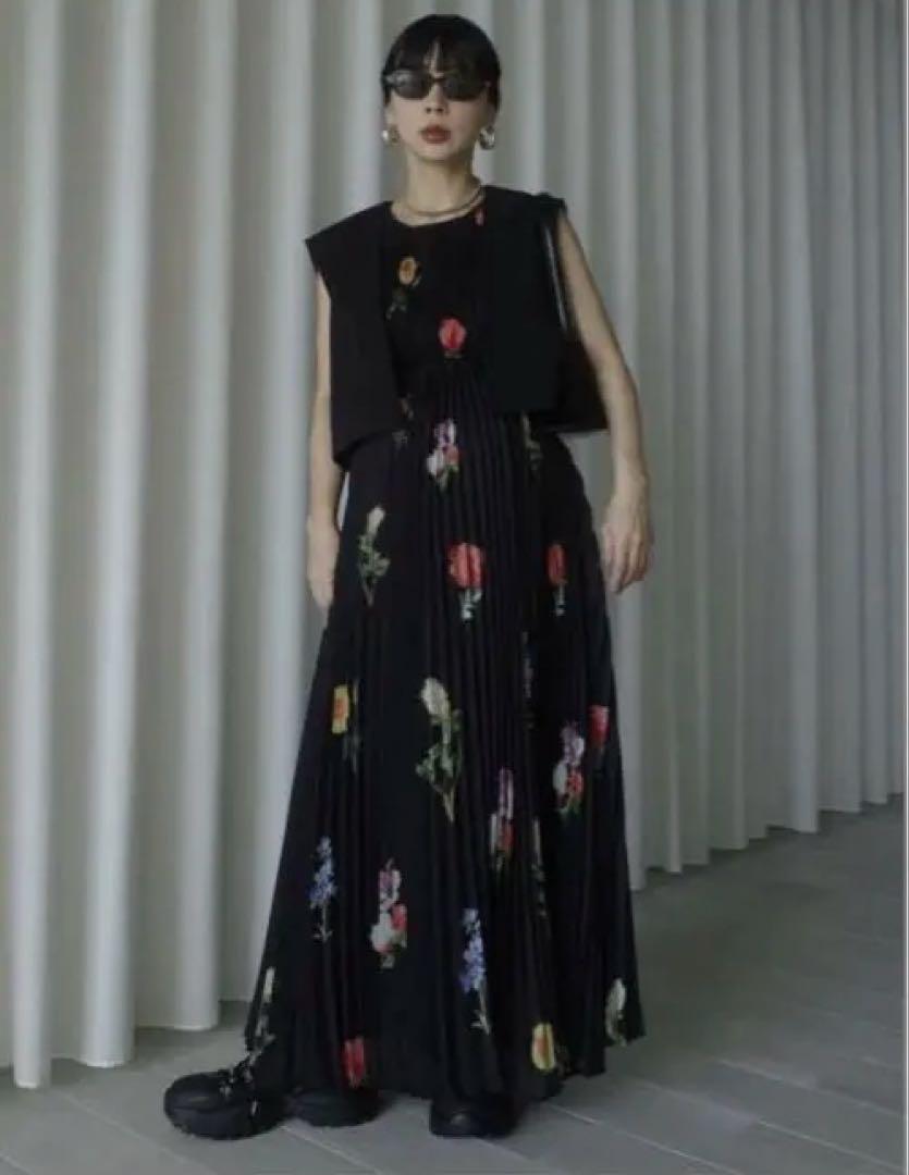 EMMA VEST SET PLEATS DRESS