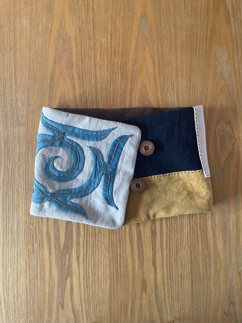 アイヌ刺繍　ネックウォーマー【カパラミプ1】