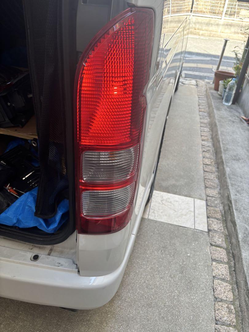 【美品】ハイエーステールランプ　純正