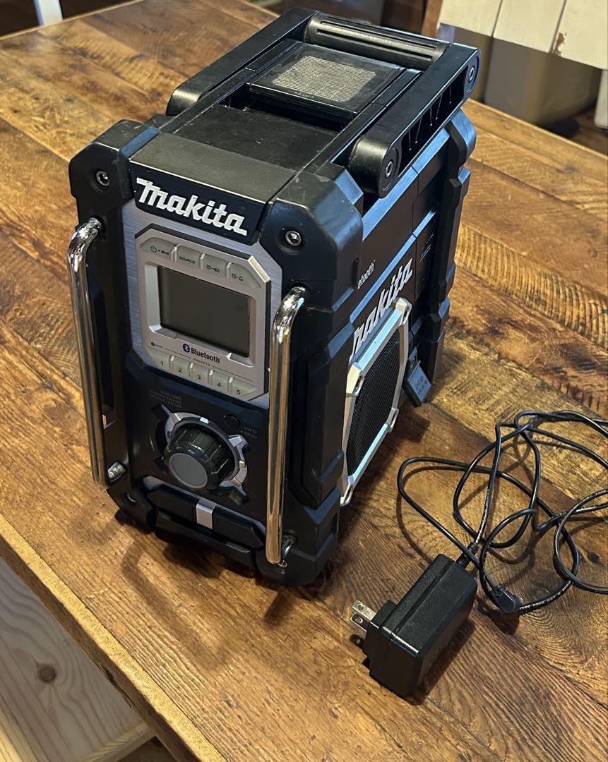 Makita MR106 Bluetoothラジオ マキタ 充電式ラジオMR106 【ウエダ金物】 - YouTube