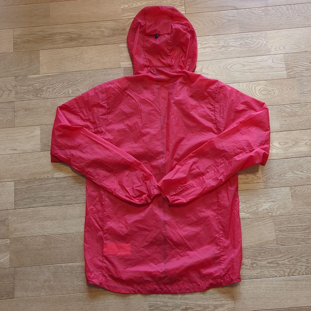 patagonia　フーディニ　 フード付きジャケット S レッド