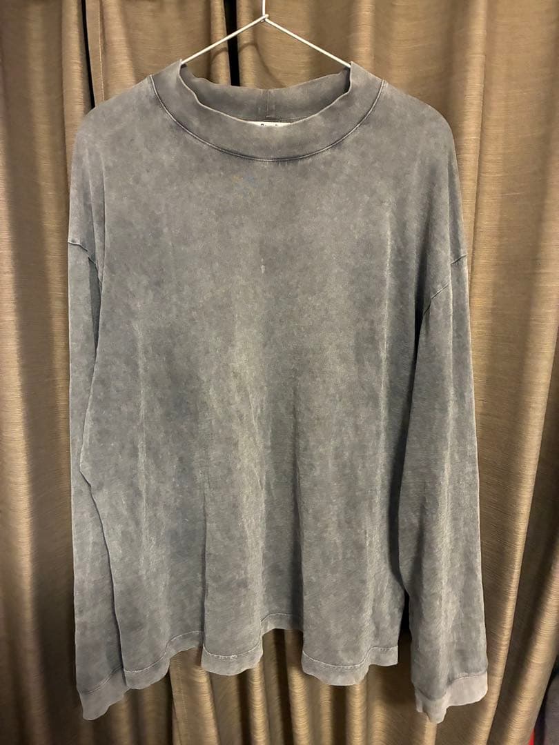 Acne Studios クルーネック 長袖Tシャツ　国内正規品　ロゴパッチ