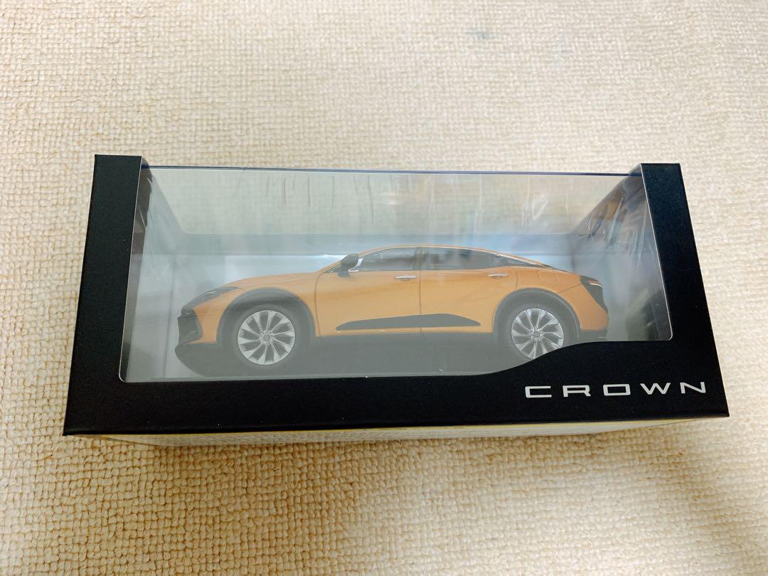 トヨタ クラウン カラーサンプルミニカー ブラックXプレシ