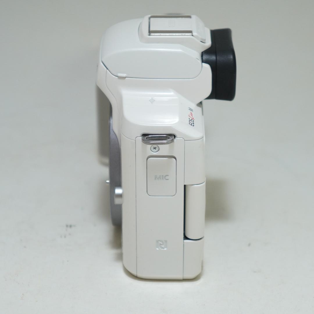 スマホ転送機能付♪キヤノン EOS Kiss M ホワイト