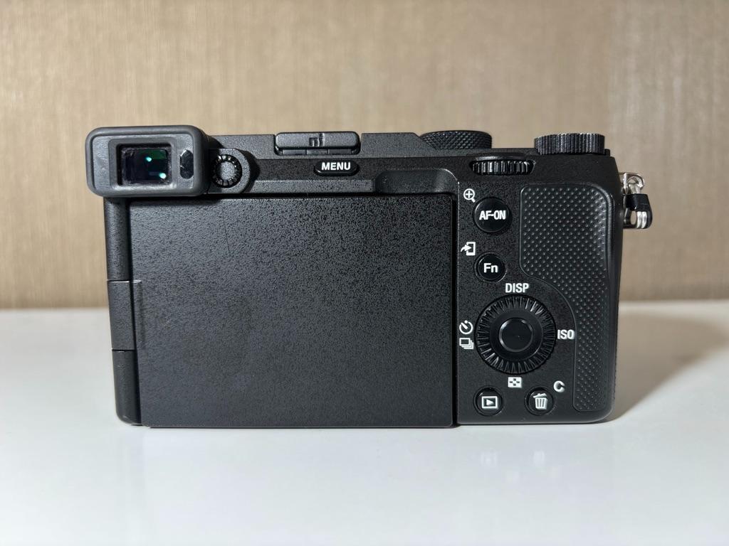 Sony α7C ミラーレス一眼カメラ