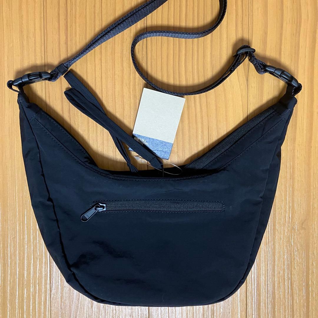 THE NORTH FACE ワンショルダー ボディバッグ ハーフムーン