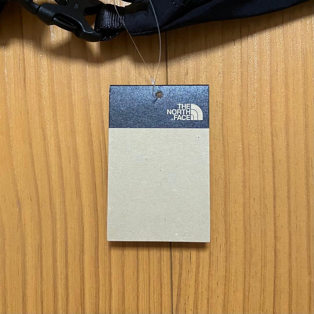 THE NORTH FACE ワンショルダー ボディバッグ ハーフムーン