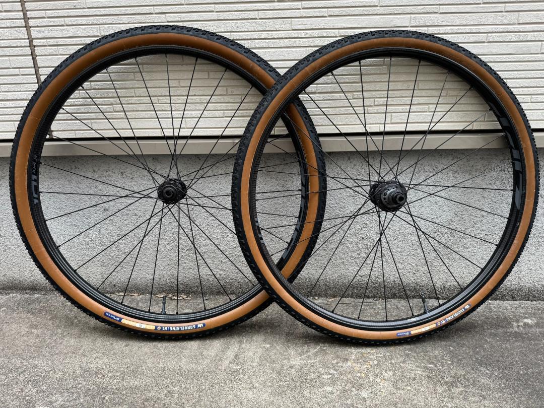 ZIPP 101 XPLR XDR タイヤ付属 チューブレス化済