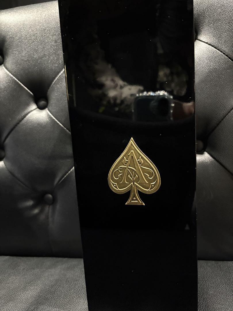 Armand de Brignac ゴールドシャンパン 専用ボックス付き