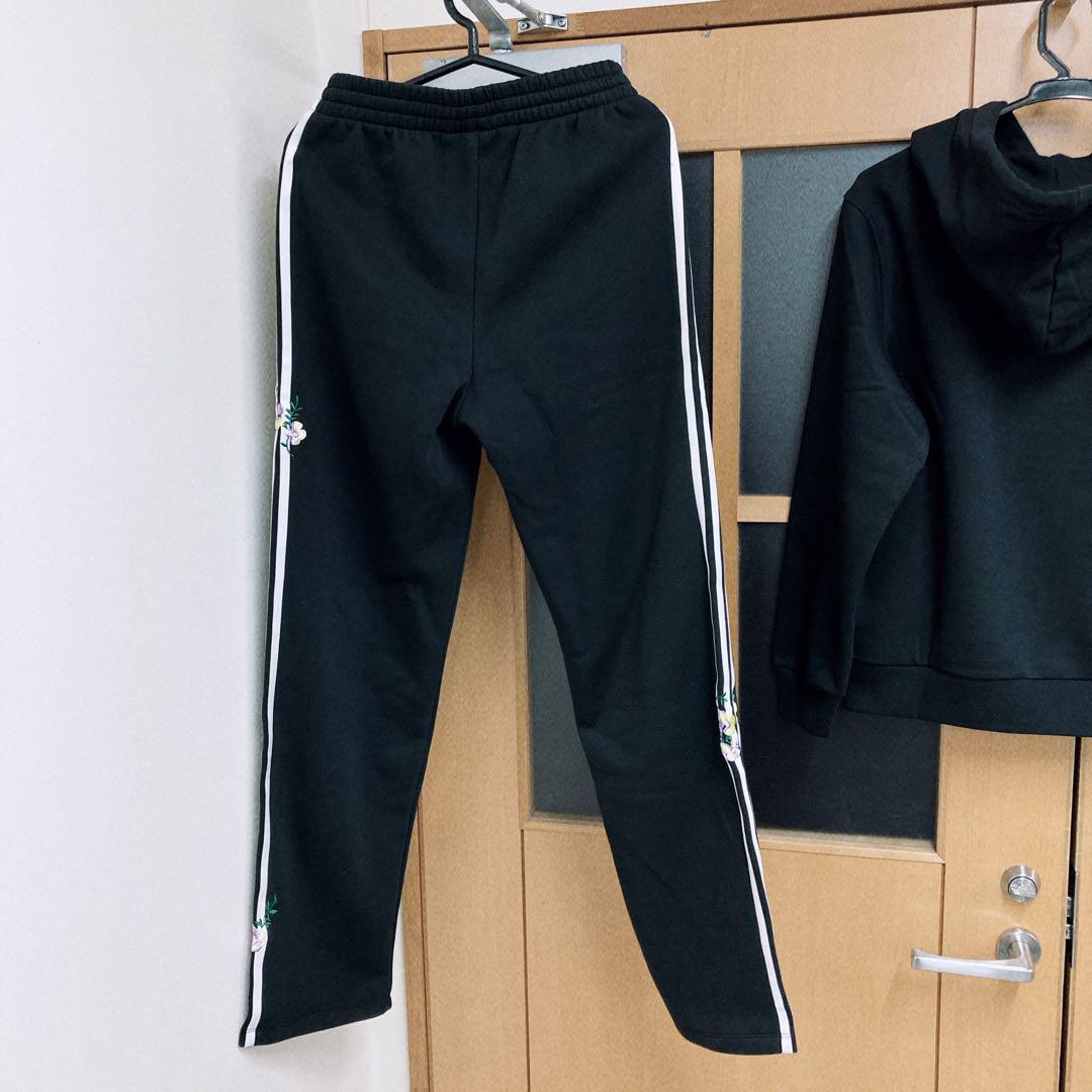 新品 adidas originals スウェット 上下 パーカー　長ズボン