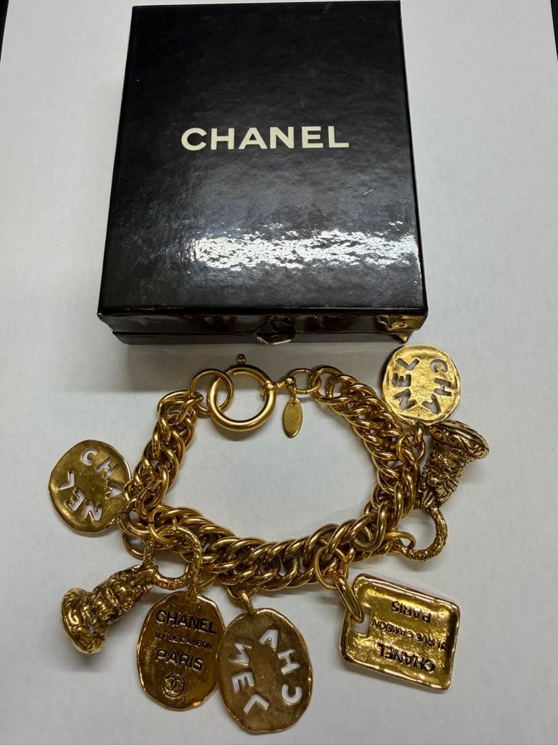 CHANEL チャーム ブレスレット カンボンプレート