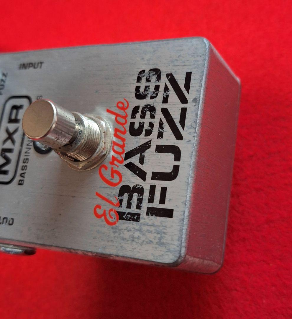MXR　El Grande　BASS FUZZ　M182