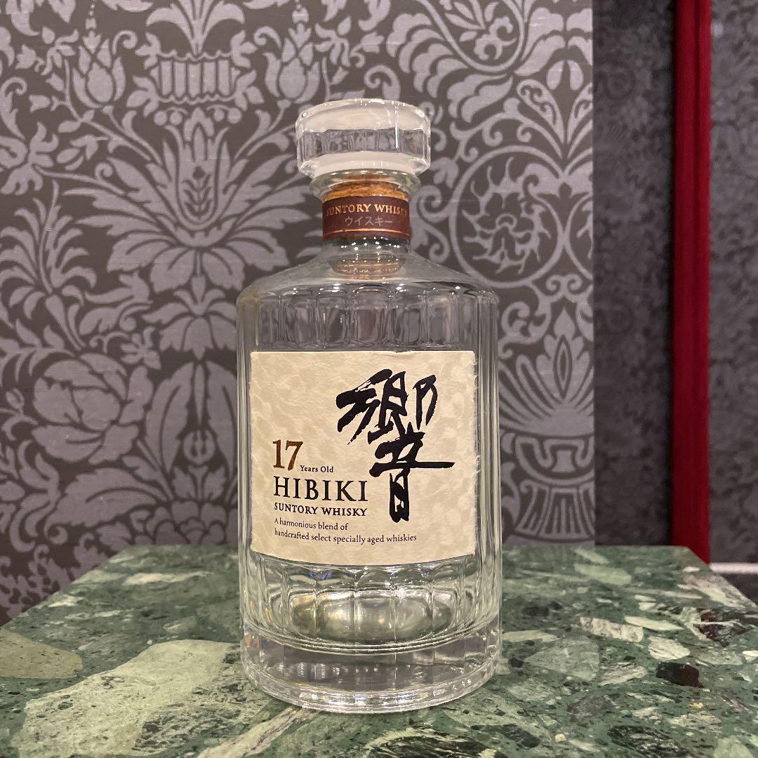 サントリー 響 17年 700ml