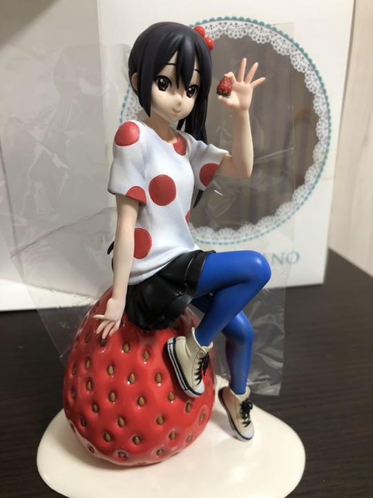 Amazon | けいおん! 中野梓 1/8 完成品フィギュア 京アニ