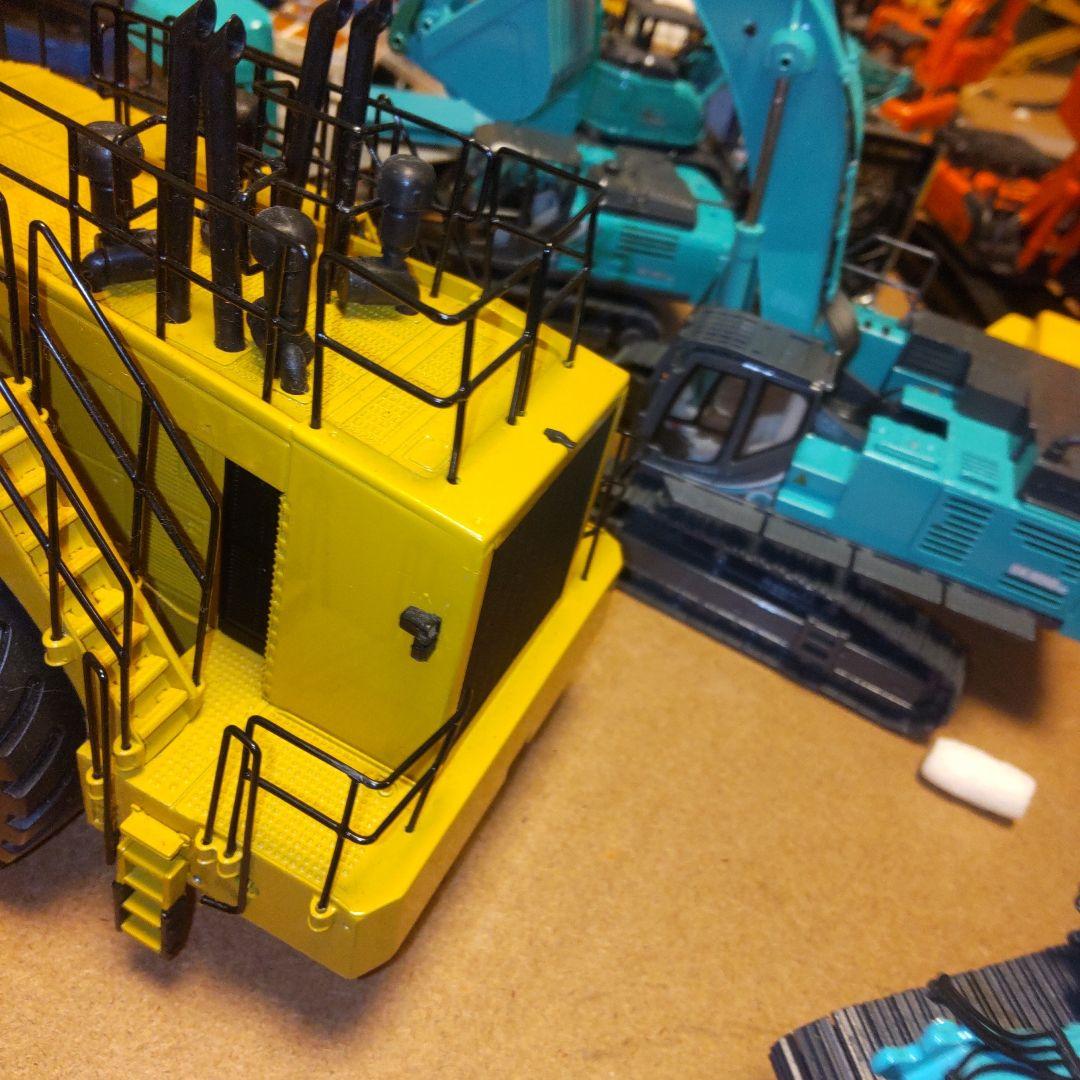 CAT 994F ミニカー 1/50 スケール