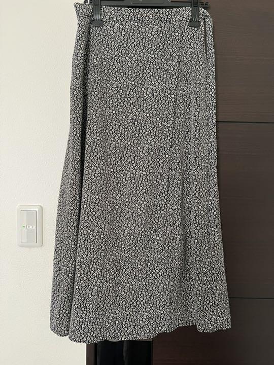 使い勝手の良い】 美品☆ヴァレンティノ黒木瞳着セットアップトップス