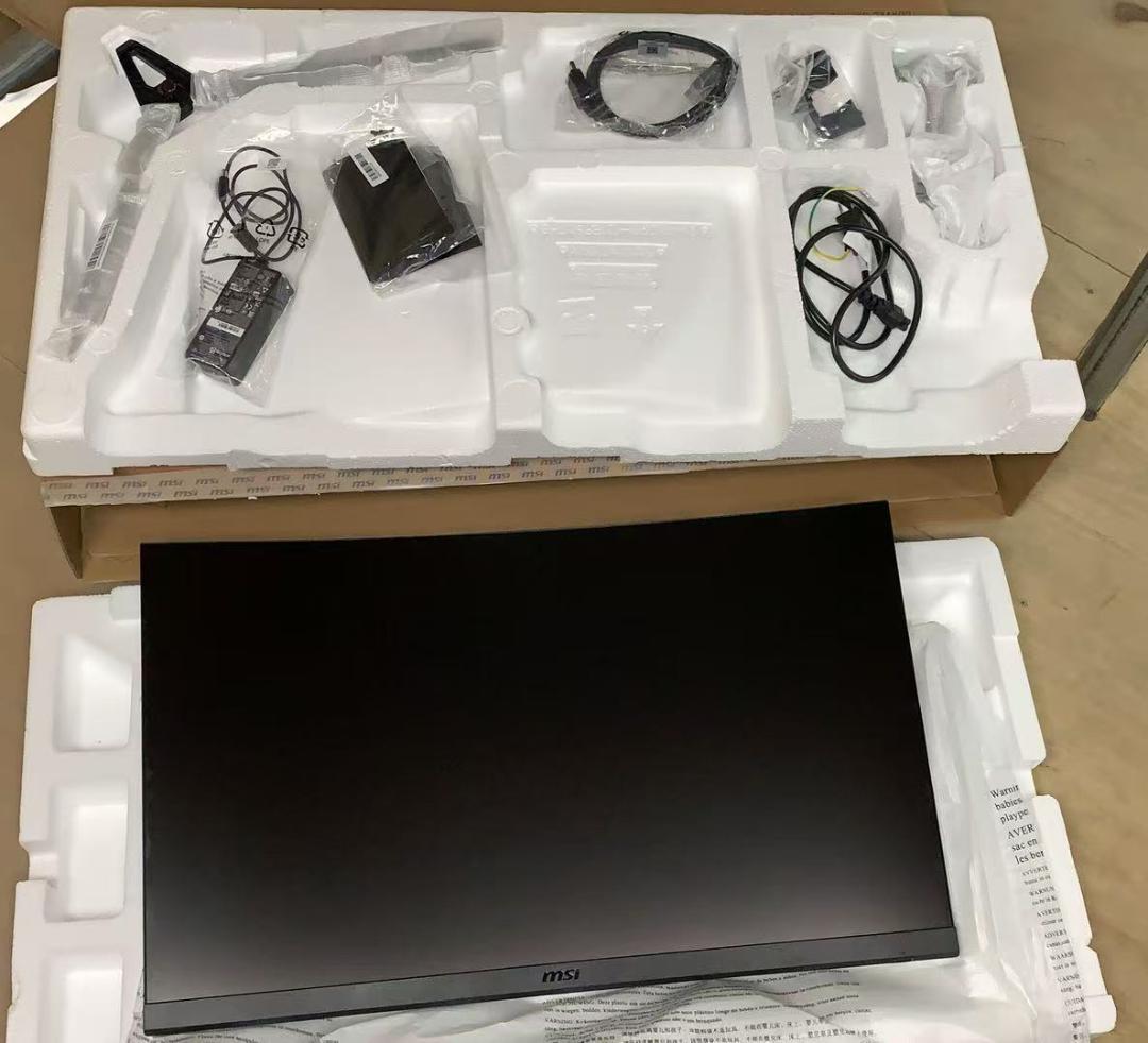 250Hz　MSI(エムエスアイ) G32C4X ゲーミングモニター　限界値段