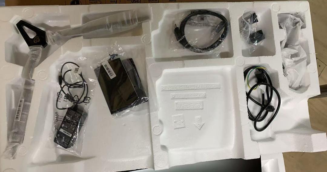 250Hz　MSI(エムエスアイ) G32C4X ゲーミングモニター　限界値段