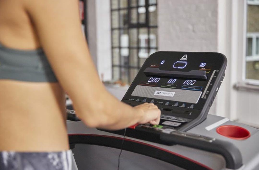 Reebok 専用マット付き ランニングマシン ルームランナー JET100+ 画像17