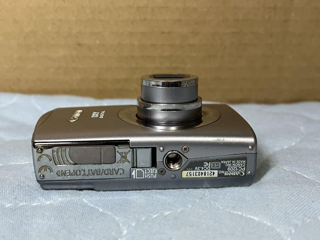 Canon IXY キャノン 900 IS デジタルカメラ シルバー バッテリー Canon IXY キャノン 900 IS デジタルカメラ シルバー バッテリー