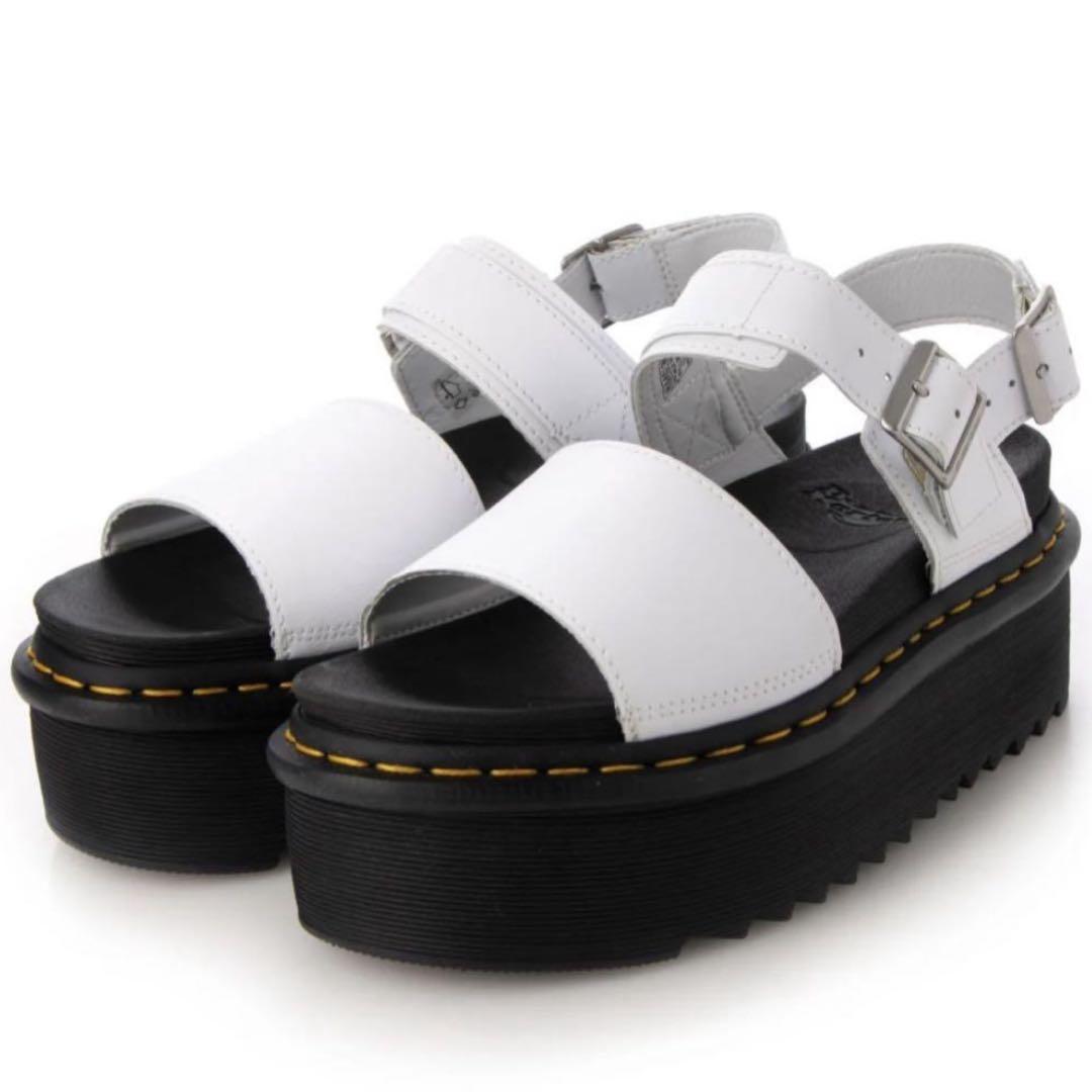 Dr.Martens ドクターマーチン VOSS QUAD 厚底サンダル
