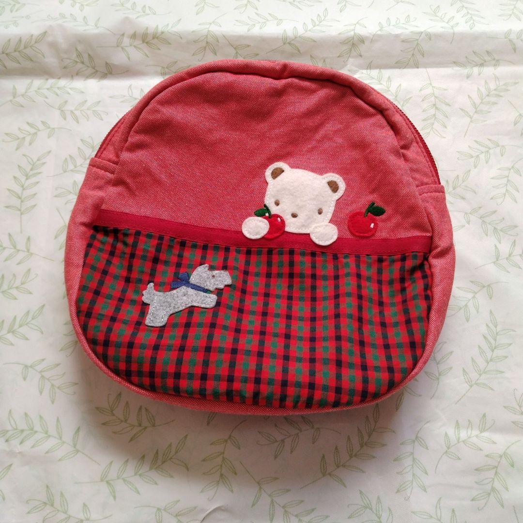 familiar クマとリンゴ刺繍 リュック familiar クマとリンゴ刺繍 リュック