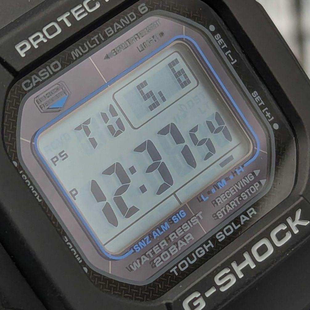 新品 カシオ G-SHOCK 5600SERIES GW-M5610U-1CJF