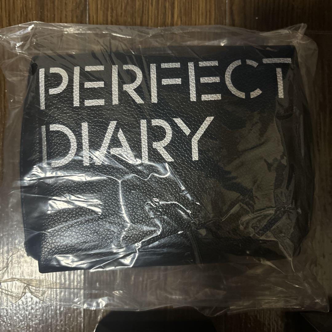 PERFECT DIARY 化粧ポーチ ファンデーション　パウダー　セット