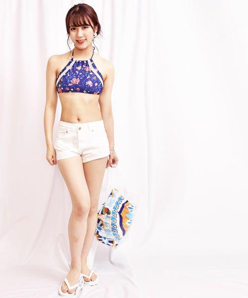 メルカリ 花柄アメリカンスリーブビキニ水着とデニムショートパンツ3点セット 水着セパレート 1 900 中古や未使用のフリマ メルカリ 花柄アメリカンスリーブビキニ水着とデニムショートパンツ3点セット 水着セパレート 1 900 中古や未使用のフリマ