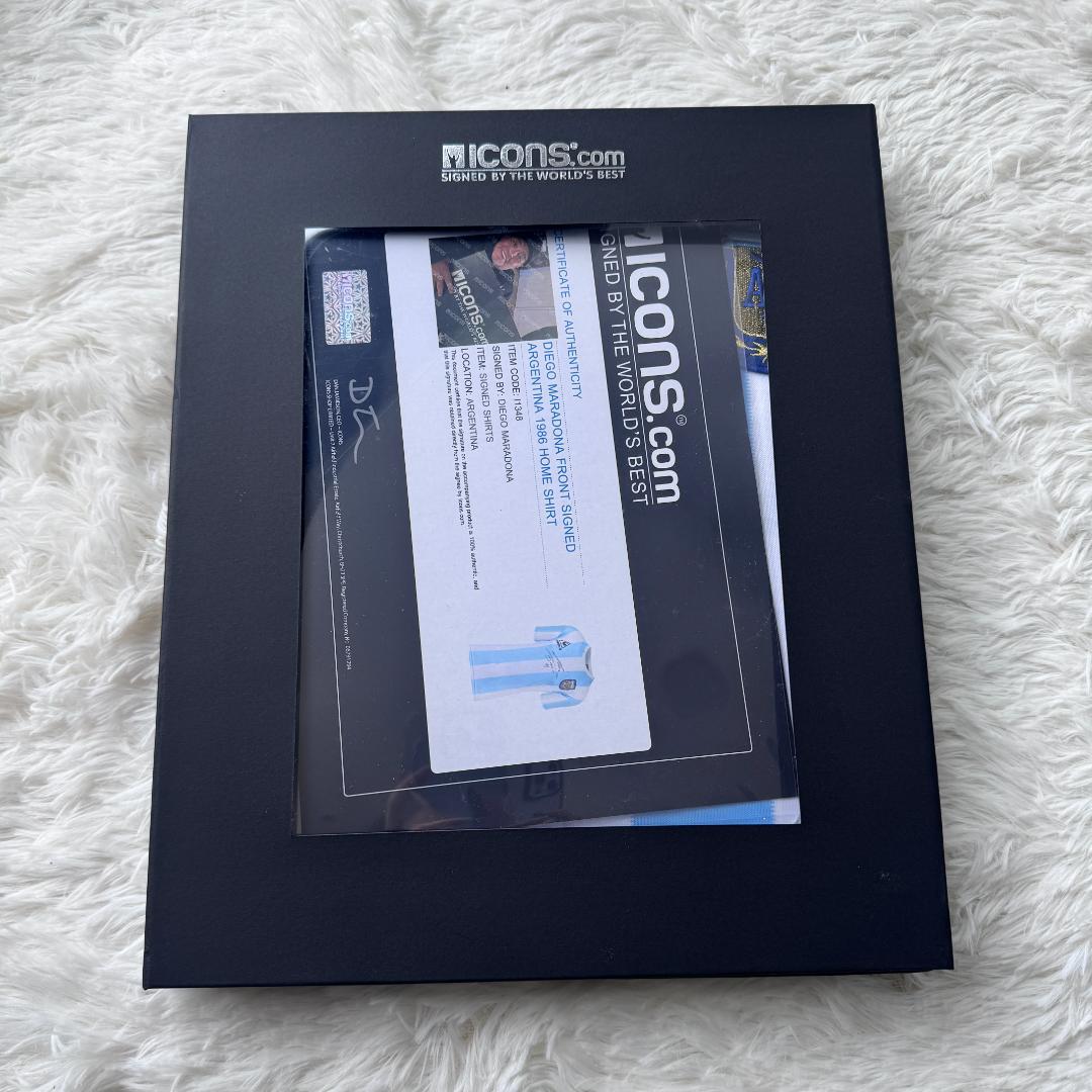 1986年アルゼンチン代表 マラドーナ直筆サイン＋証明書＋BOX付