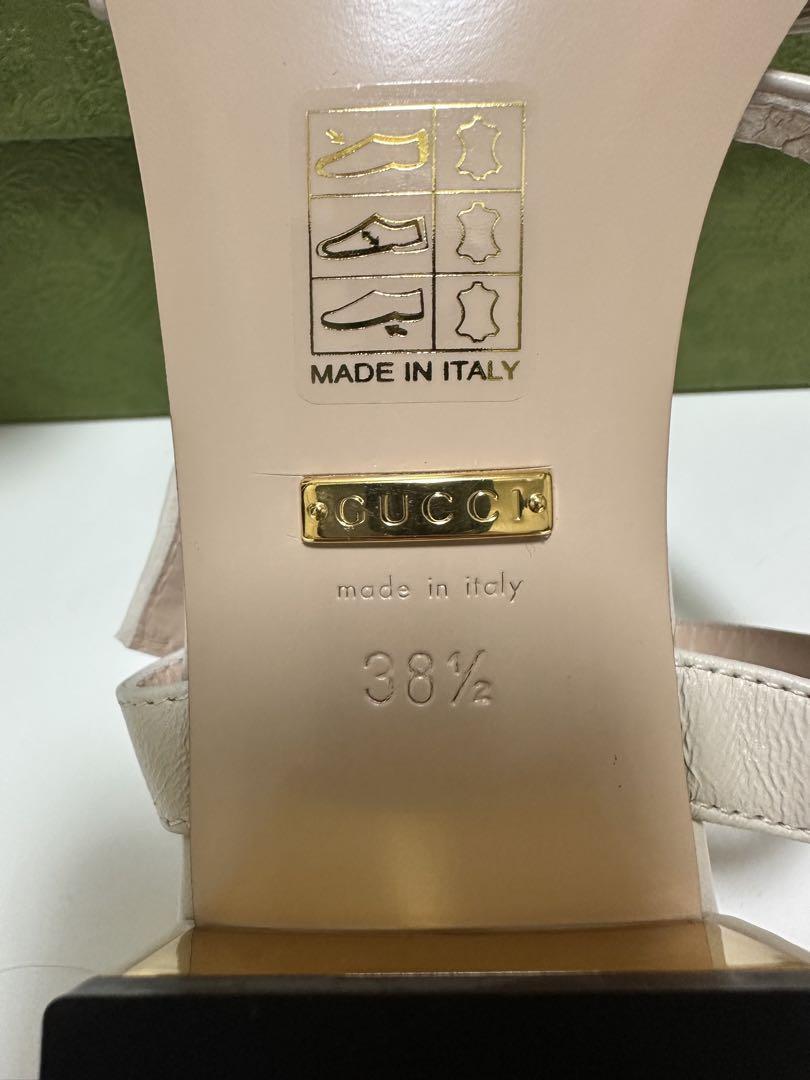 GUCCI ベージュ サンダル ゴールドチェーン