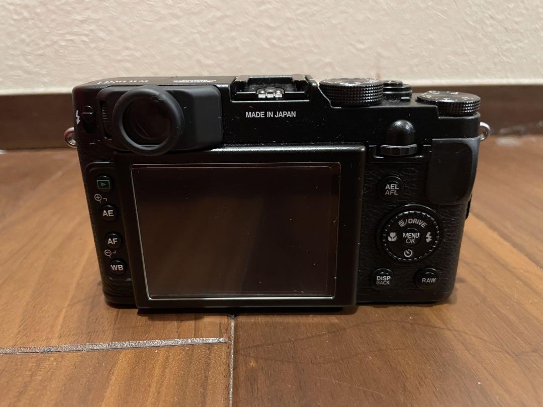 FUJI FILM 富士フイルム X10 カメラ