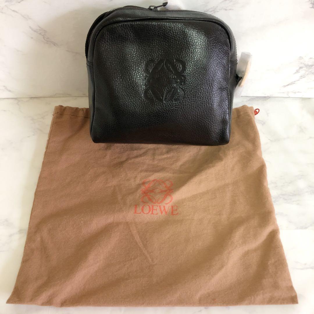 LOEWE ロエベ ショルダーバッグ アナグラム ロゴ レザー ポシェット