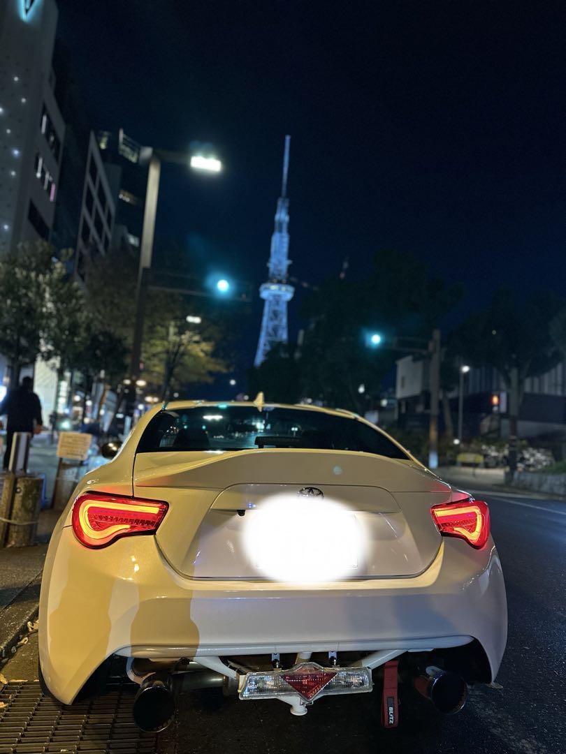 86 zn6 valenti テールランプ