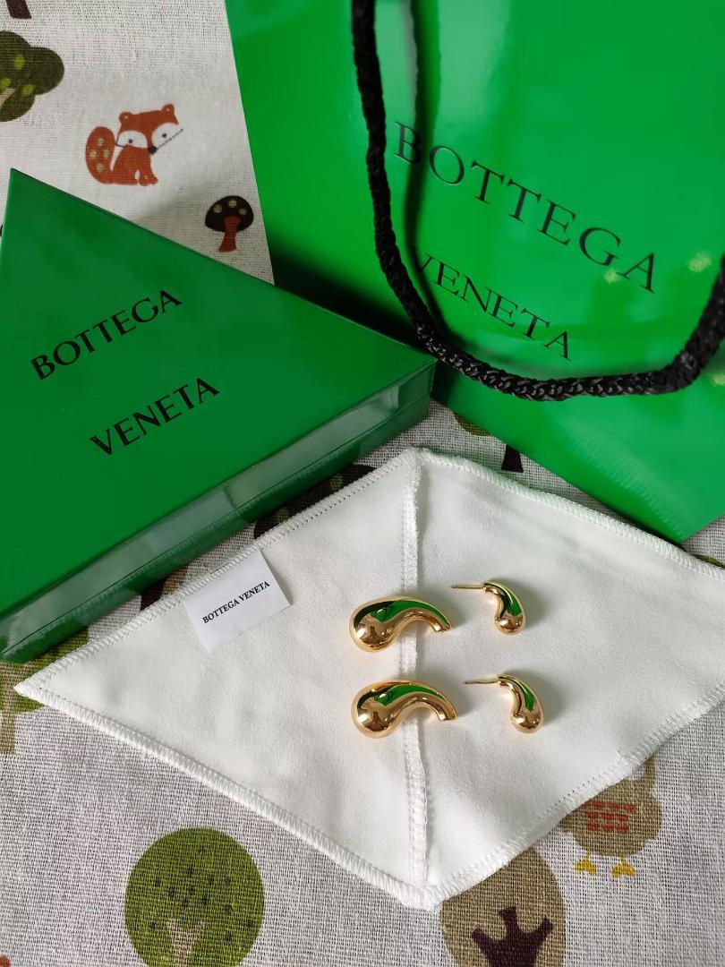 ボッテガヴェネタ BOTTEGA VENETAドロップピアス ゴールド