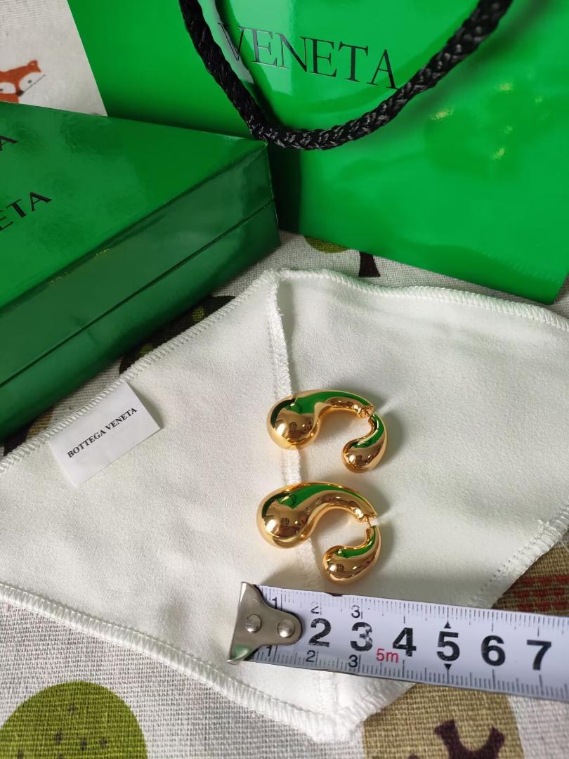 ボッテガヴェネタ BOTTEGA VENETAドロップピアス ゴールド