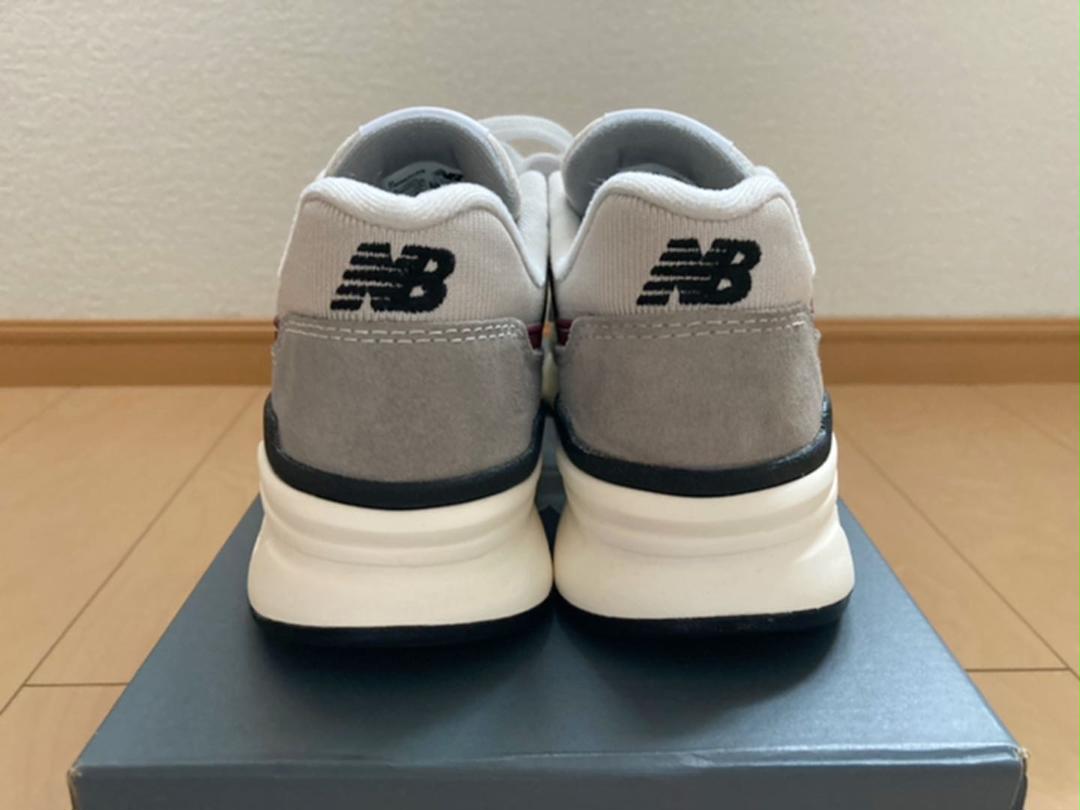 新品‼︎ CM997H ホワイト×レッド 23㎝ EV6JO-m59007069336 ニューバランス スニーカー 正規品定番