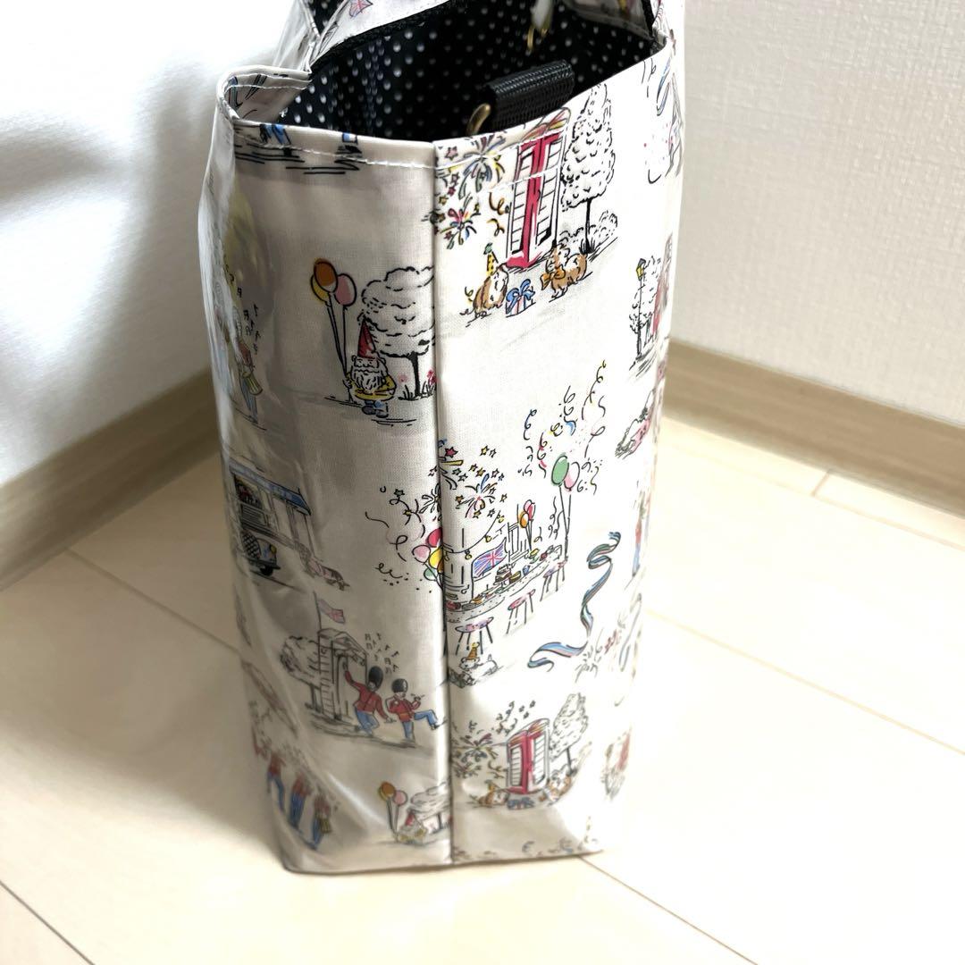 ♡専用♡   キャスキッドソン　縦型ふりるバッグ（大）　ハンドメイド ♡専用♡ キャスキッドソン 縦型ふりるバッグ（大） ハンドメイド