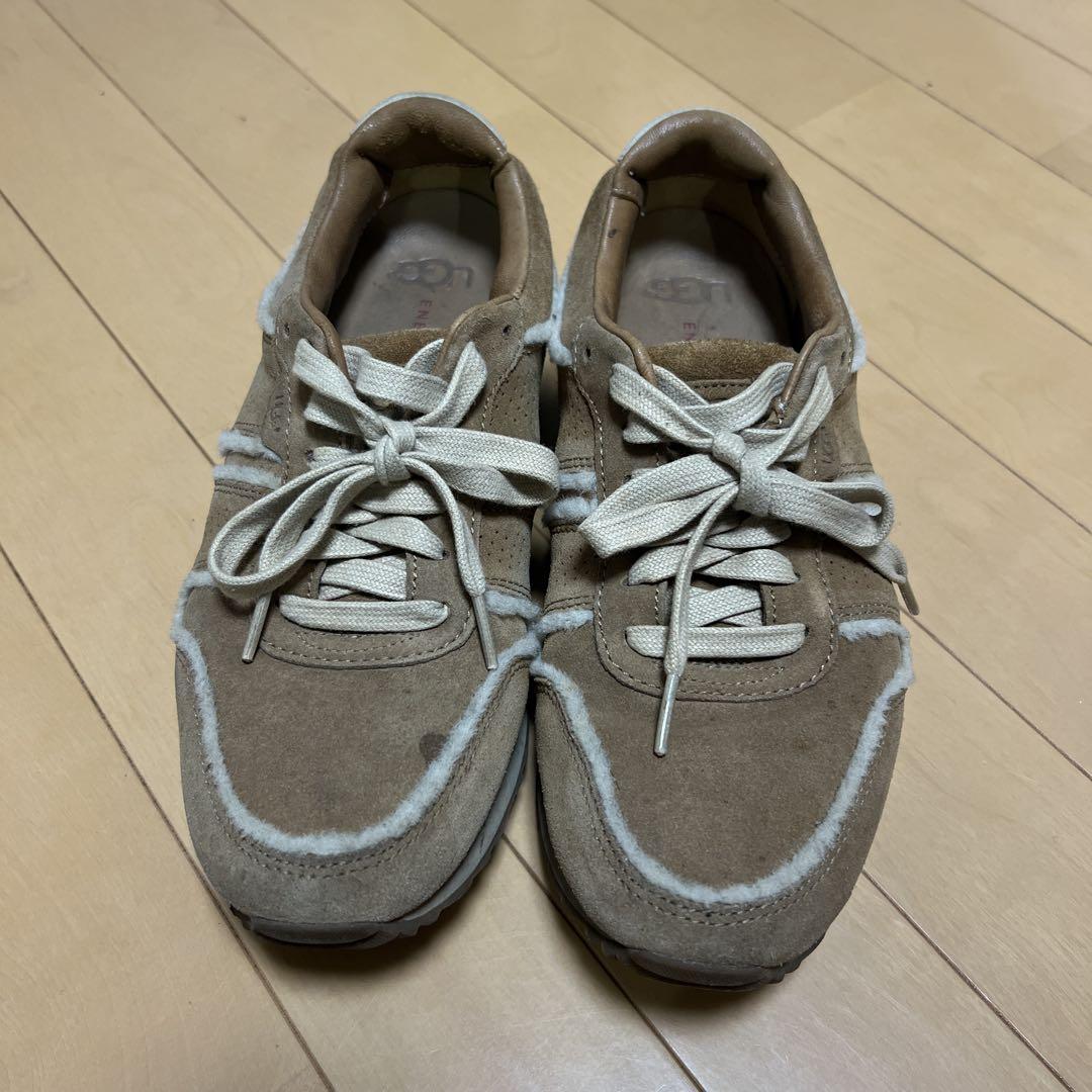 UGG ブラウン スエード スニーカー