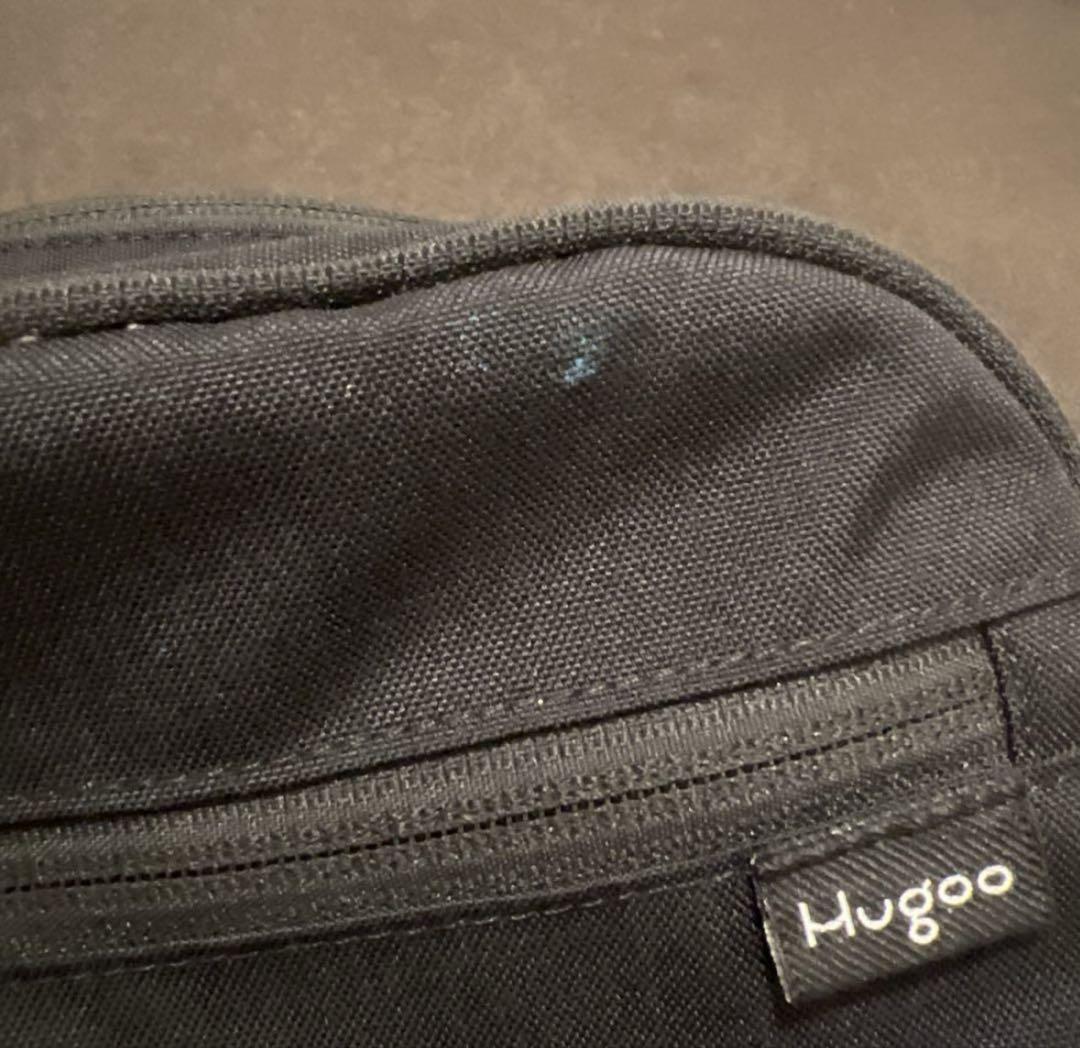 Hugoo ハグー ヒップシート ショルダーバッグ ブラック ナイロン