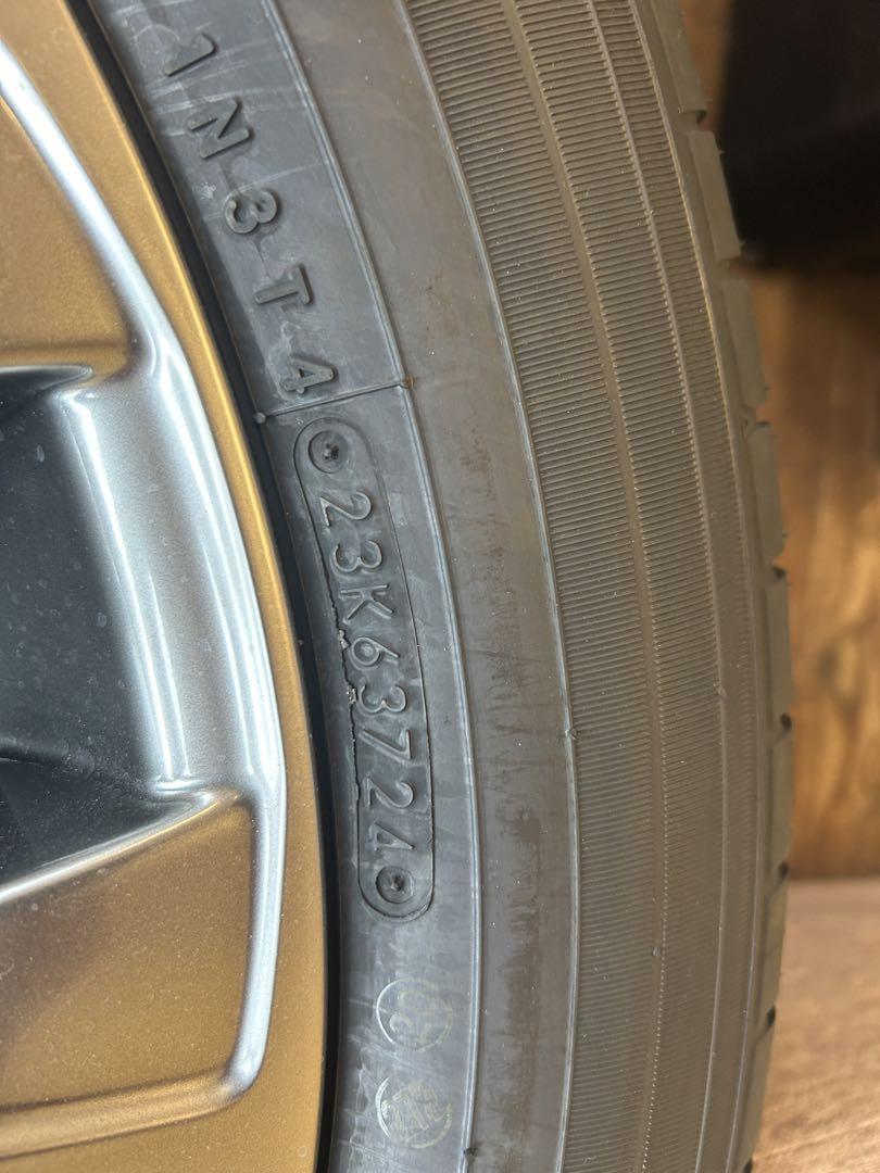 80ハリアーZ 新車外しタイヤホイールセット