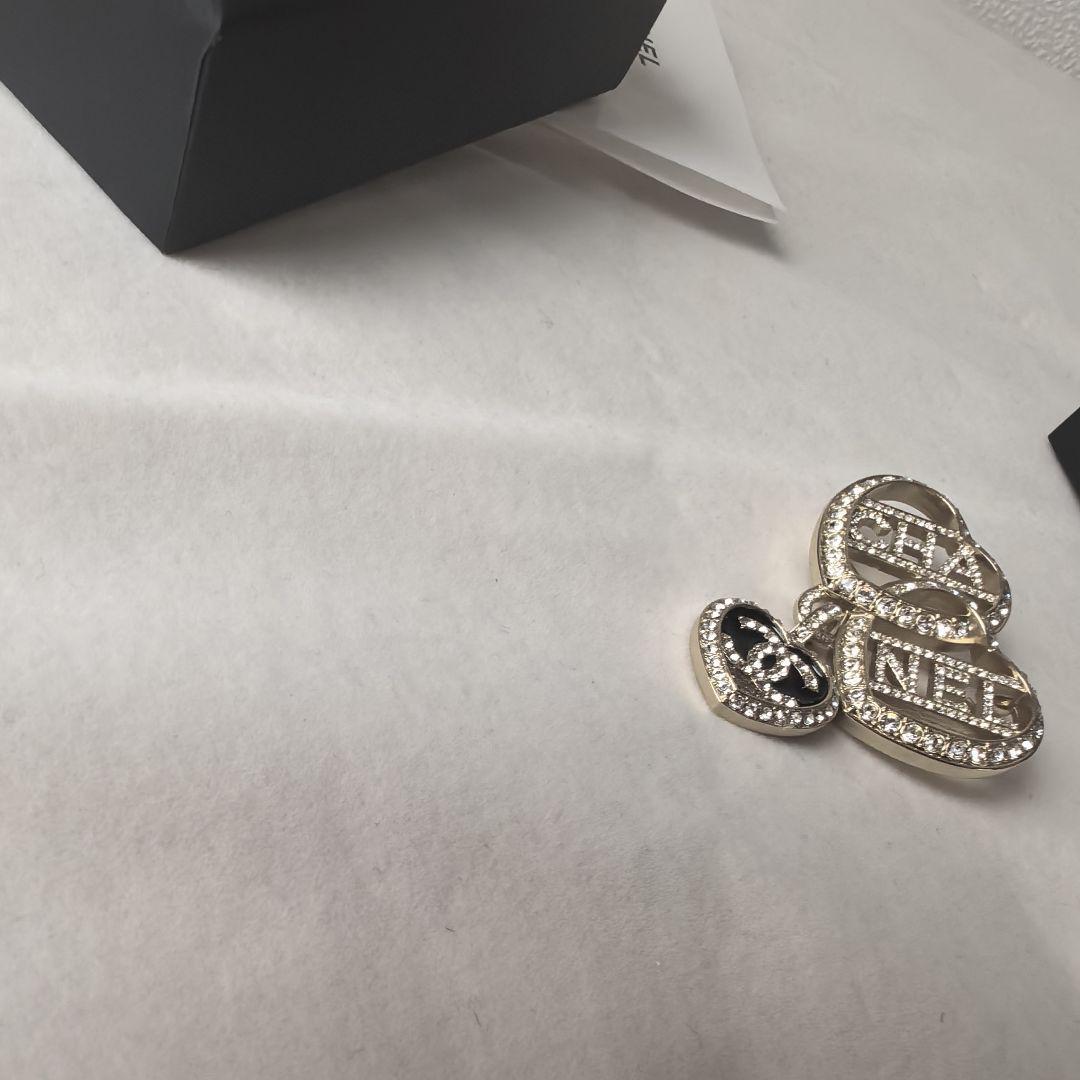 CHANEL シャネル 揺れるハートが可愛い ハート ブローチ★スイングハート 画像5