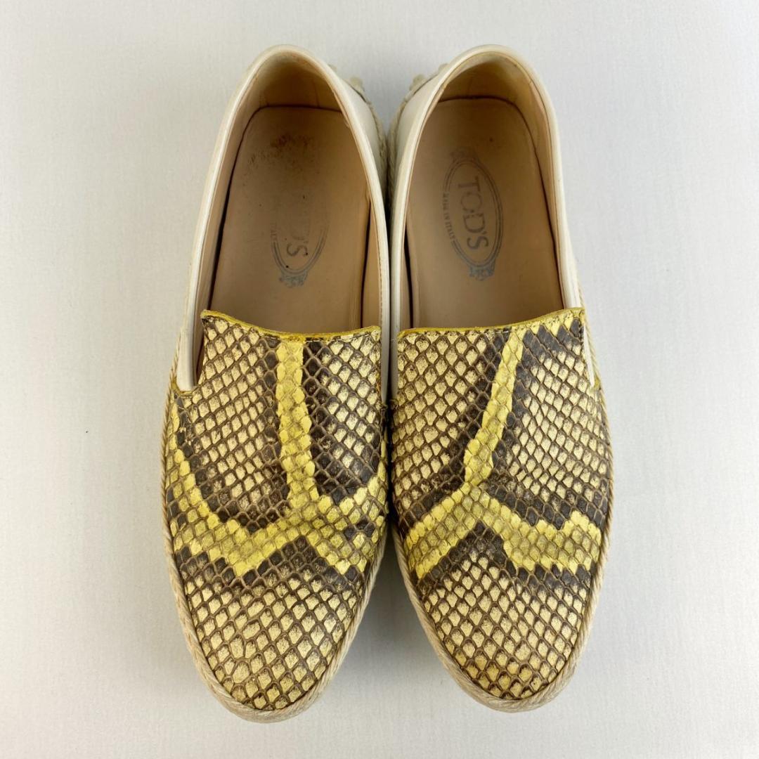 得価人気SALE TODS トッズ 22.5 ドライビングシューズ パイソン QA253 GI5nf-m59025302165 安い正規店